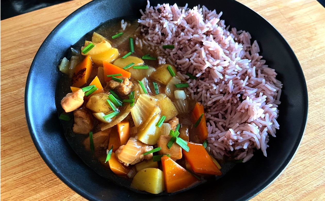 Recette automnale : Poulet mijoté aux carottes et pommes de terre - FLETC